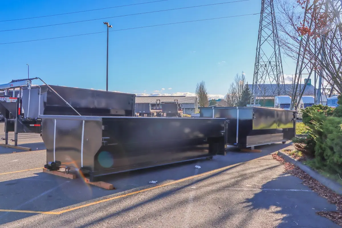 Professional dumpster rental and junk removal service in Live Oak